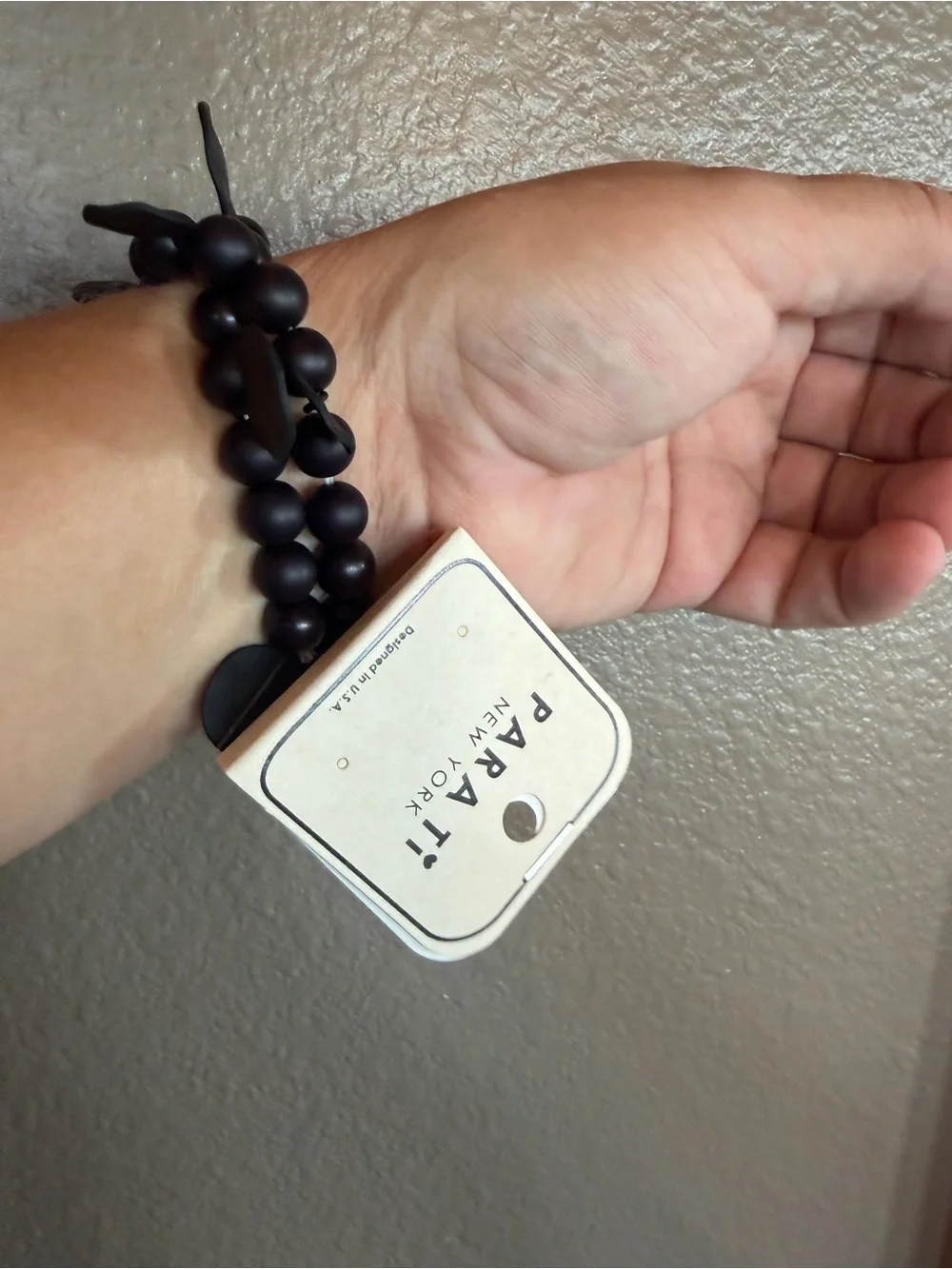 Para ti New York black statement bracelet